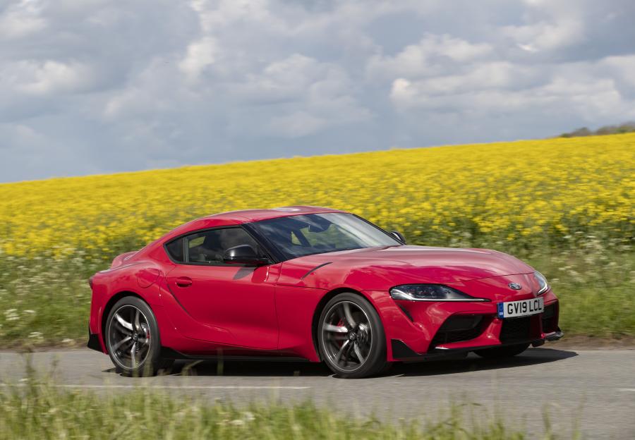  Toyota GR Supra (A90) 2019 года  (UK) (фото 2 из 91)
